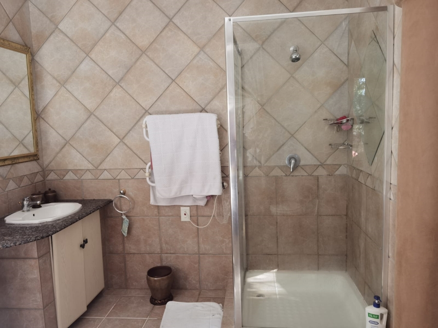 3 Bedroom Property for Sale in Kosmos Ridge North West